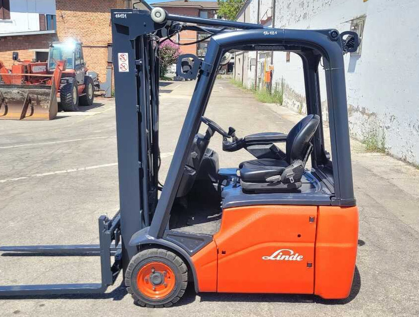Linde E 16 C-01/386 (batt. 2016) - Električni viljuškar: slika 3 Linde E 16 C-01/386 (batt. 2016) - Električni viljuškar: slika 3