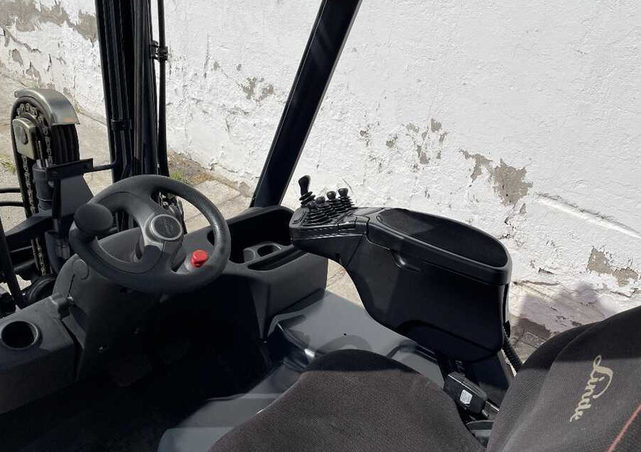 Linde E 16 P-02 - Električni viljuškar: slika 5 Linde E 16 P-02 - Električni viljuškar: slika 5