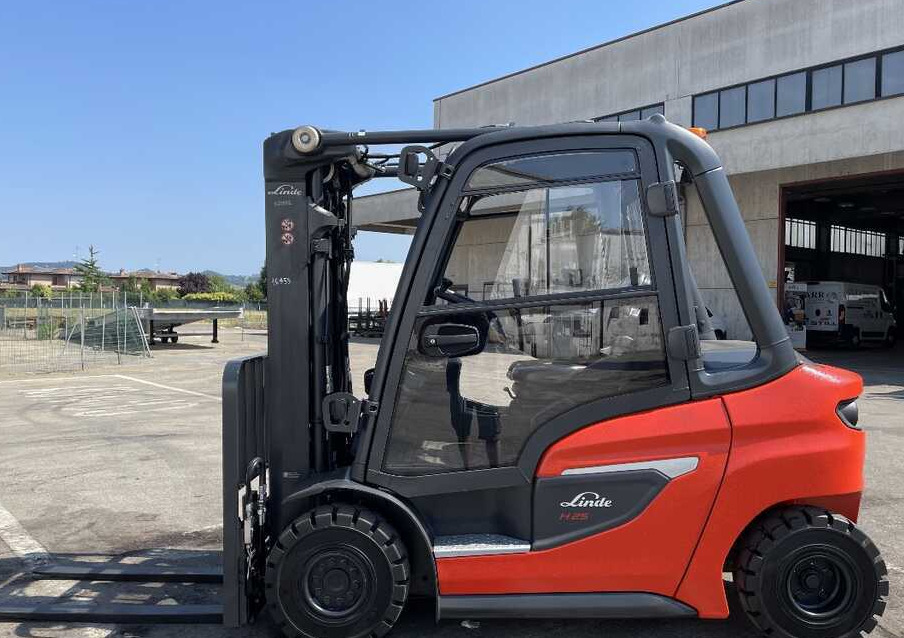 Linde H 25 D-01/1202 - Dizel viljuškar: slika 4 Linde H 25 D-01/1202 - Dizel viljuškar: slika 4