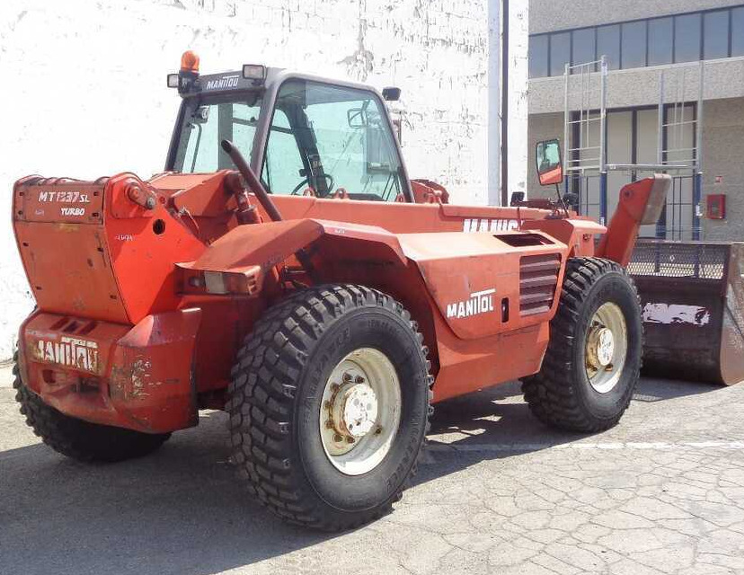 Manitou MT 1337 SLT - Teleskopski upravljač: slika 2 Manitou MT 1337 SLT - Teleskopski upravljač: slika 2