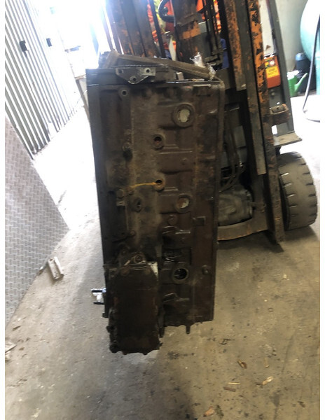 Fiat 8065.25 - Motor: slika 2 Fiat 8065.25 - Motor: slika 2