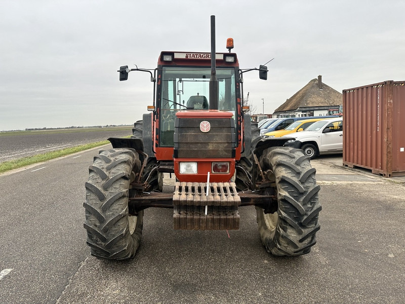 Fiat F130 - Traktor: slika 3 Fiat F130 - Traktor: slika 3