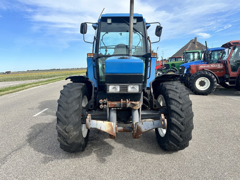 Ford 6640 SL - Traktor: slika 2 Ford 6640 SL - Traktor: slika 2