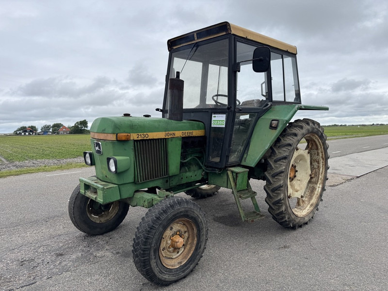 John Deere 2130 - Traktor: slika 1 John Deere 2130 - Traktor: slika 1