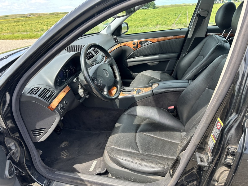 Mercedes-Benz E-Klasse 240 - Automobil: slika 4 Mercedes-Benz E-Klasse 240 - Automobil: slika 4