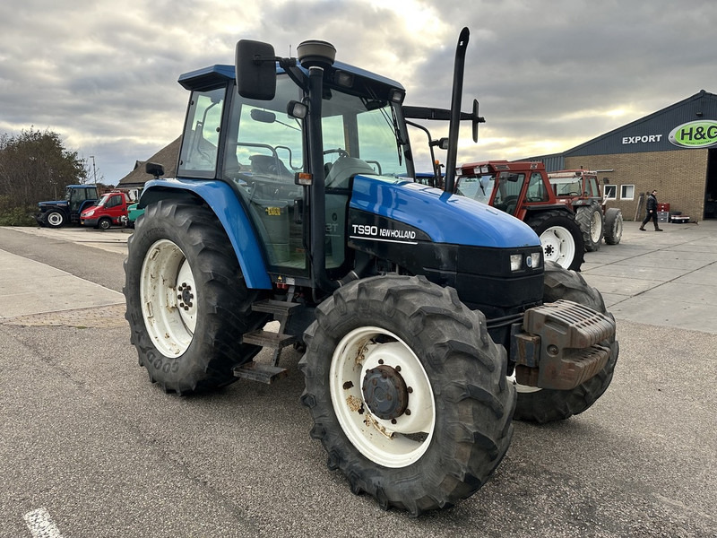 New Holland TS90 - Traktor: slika 3 New Holland TS90 - Traktor: slika 3