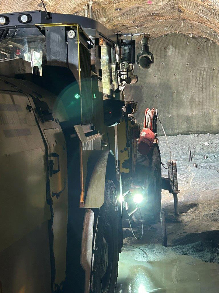 Atlas Copco (Epiroc) Simba ME7C - Mašina za usmereno bušenje: slika 5 Atlas Copco (Epiroc) Simba ME7C - Mašina za usmereno bušenje: slika 5