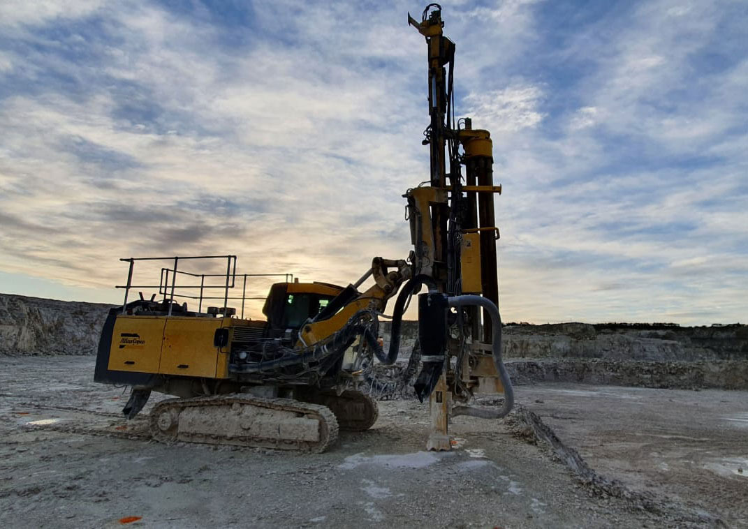 Atlas Copco ROC F6-44 - Veliki kamon za bušenje: slika 5 Atlas Copco ROC F6-44 - Veliki kamon za bušenje: slika 5