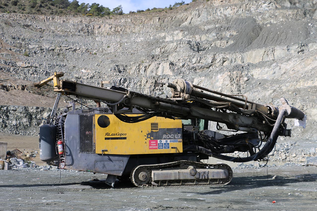 Atlas Copco ROC L7 (40)CR - Malj za nabijanje: slika 2 Atlas Copco ROC L7 (40)CR - Malj za nabijanje: slika 2