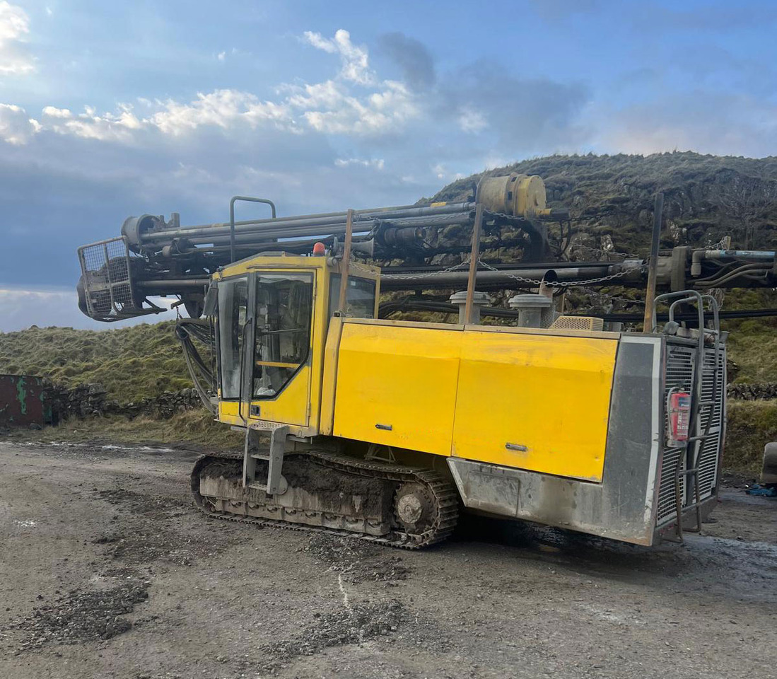 Atlas Copco ROC L8-44 - Veliki kamon za bušenje: slika 2 Atlas Copco ROC L8-44 - Veliki kamon za bušenje: slika 2