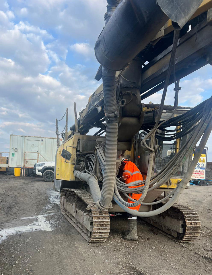 Atlas Copco ROC L8-44 - Veliki kamon za bušenje: slika 5 Atlas Copco ROC L8-44 - Veliki kamon za bušenje: slika 5
