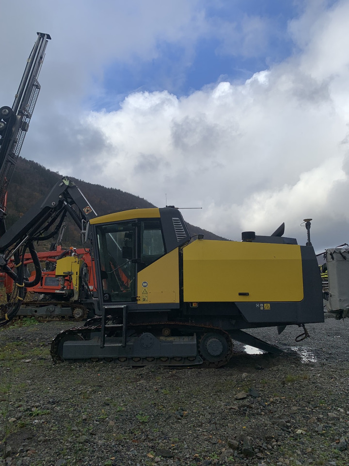 Atlas Copco SmartROC T40-11 - Veliki kamon za bušenje: slika 1 Atlas Copco SmartROC T40-11 - Veliki kamon za bušenje: slika 1