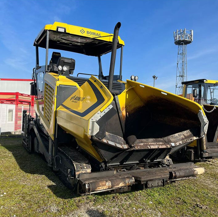 Bomag BF700 C-3 - Asfaltni finišer: slika 1 Bomag BF700 C-3 - Asfaltni finišer: slika 1