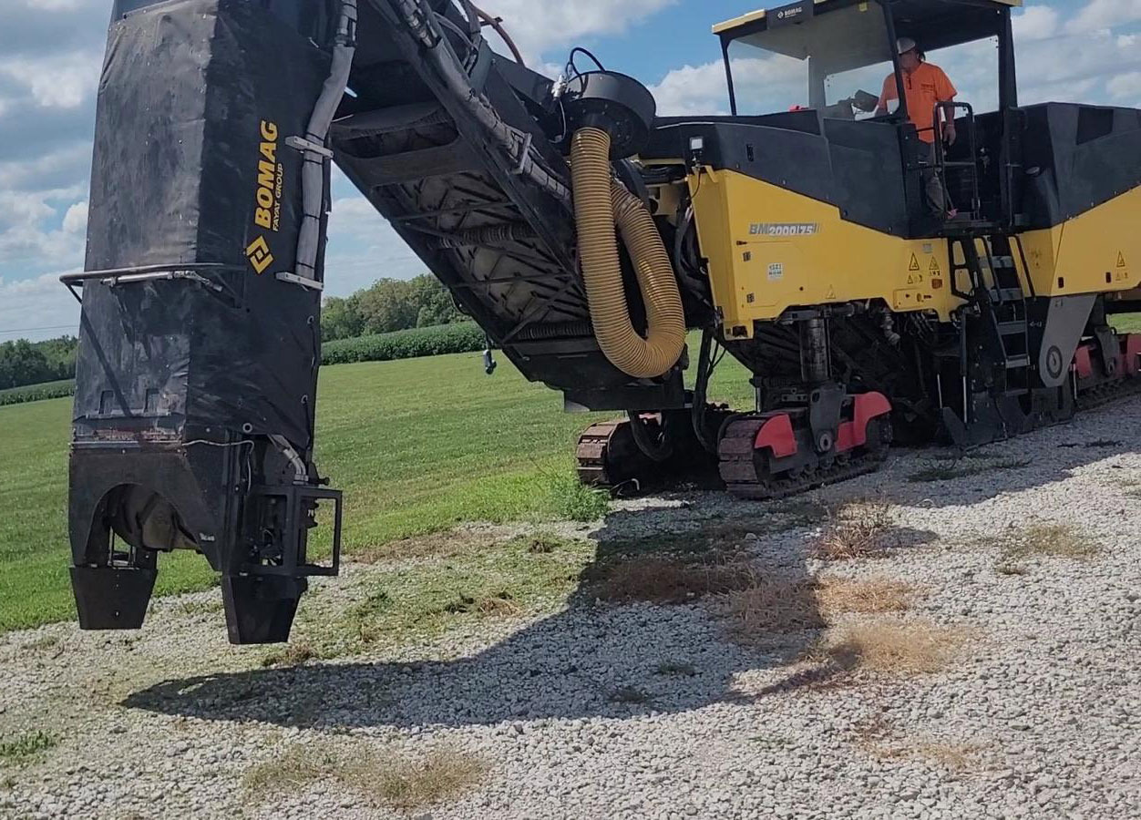 Bomag BM 2000/75 - Hladni planer: slika 4 Bomag BM 2000/75 - Hladni planer: slika 4