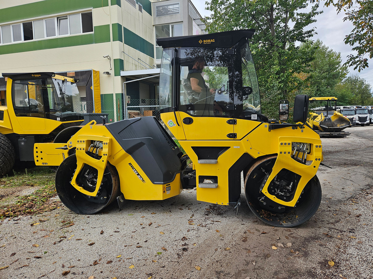 Bomag BW 151 AD-F - Valjak: slika 1 Bomag BW 151 AD-F - Valjak: slika 1