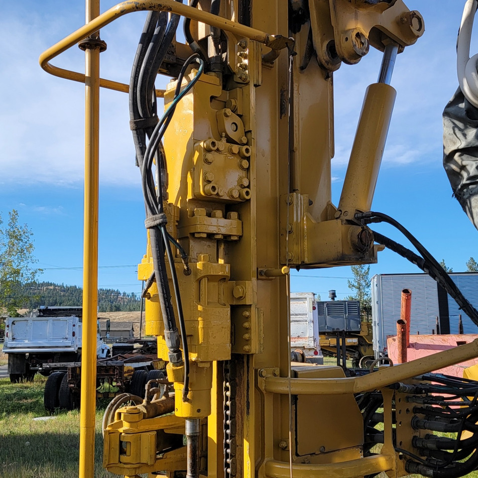 Caterpillar MD5050T - Veliki kamon za bušenje: slika 5 Caterpillar MD5050T - Veliki kamon za bušenje: slika 5