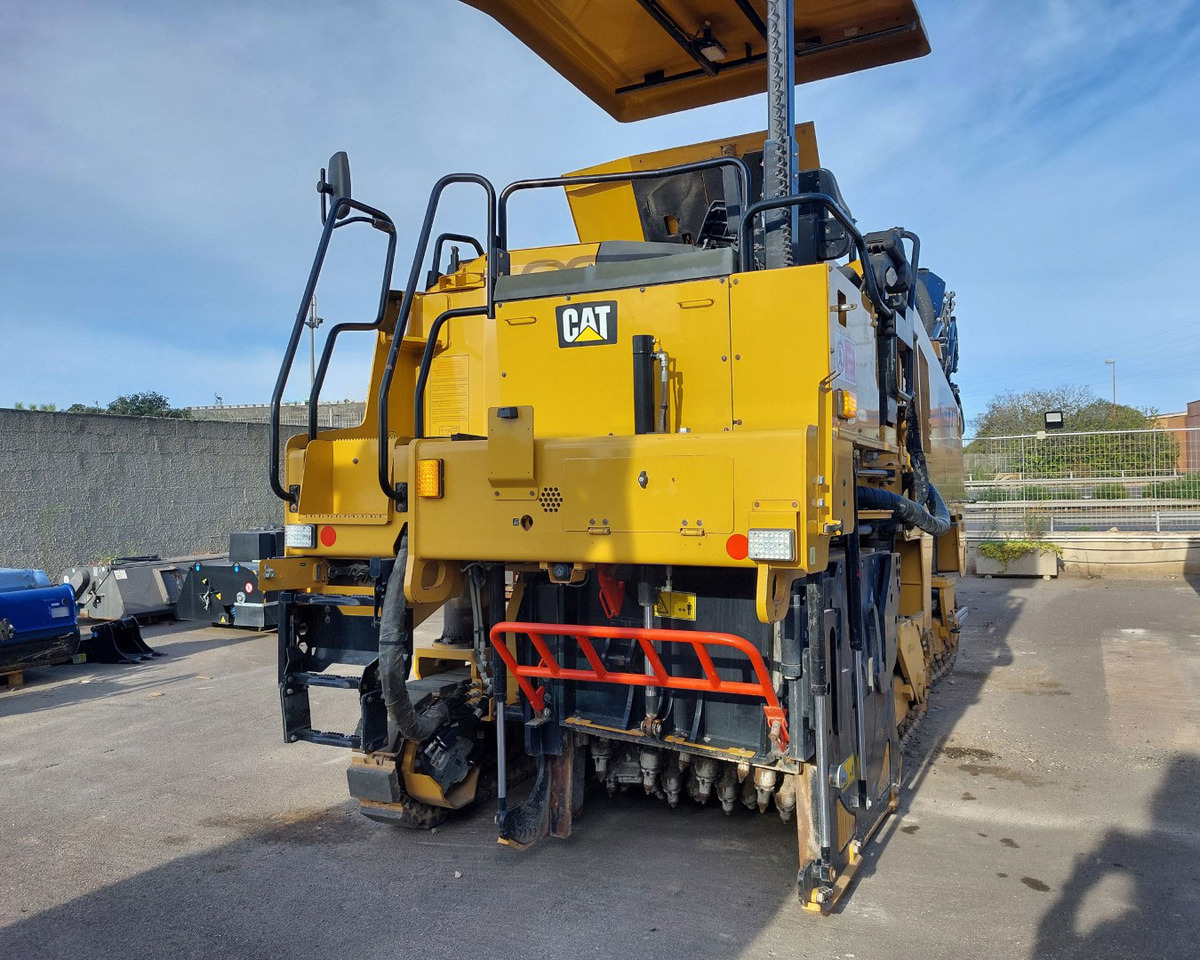 Caterpillar PM-310 - Hladni planer: slika 3 Caterpillar PM-310 - Hladni planer: slika 3
