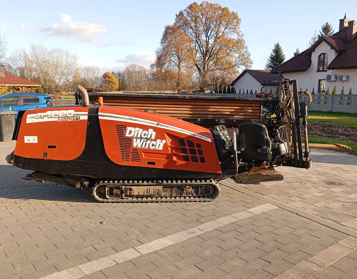 Ditch Witch JT1220 Mach 1 - Mašina za usmereno bušenje: slika 1 Ditch Witch JT1220 Mach 1 - Mašina za usmereno bušenje: slika 1