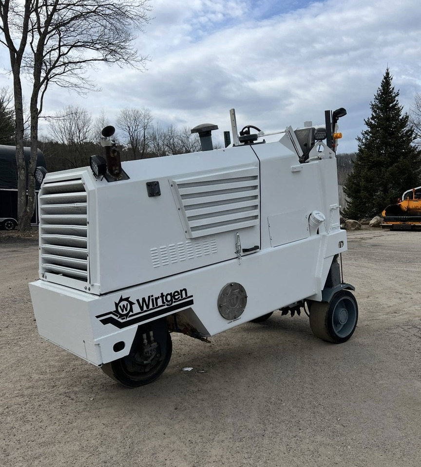 Ditch Witch W 500 - Hladni planer: slika 1 Ditch Witch W 500 - Hladni planer: slika 1