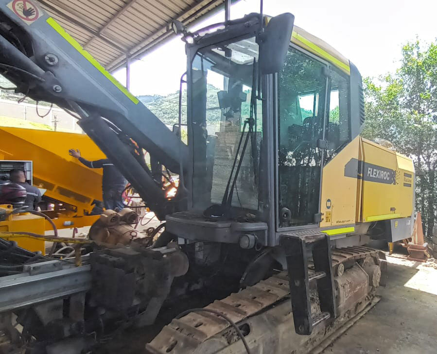 Epiroc FlexiRoc T35-11 - Veliki kamon za bušenje: slika 1 Epiroc FlexiRoc T35-11 - Veliki kamon za bušenje: slika 1