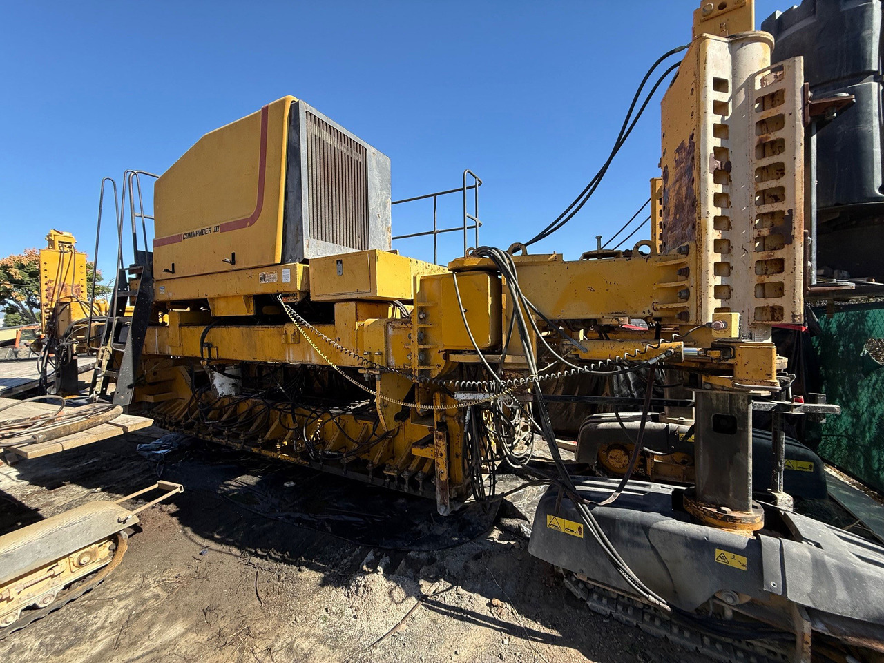 Gomaco Commander III - Asfaltni finišer: slika 2 Gomaco Commander III - Asfaltni finišer: slika 2