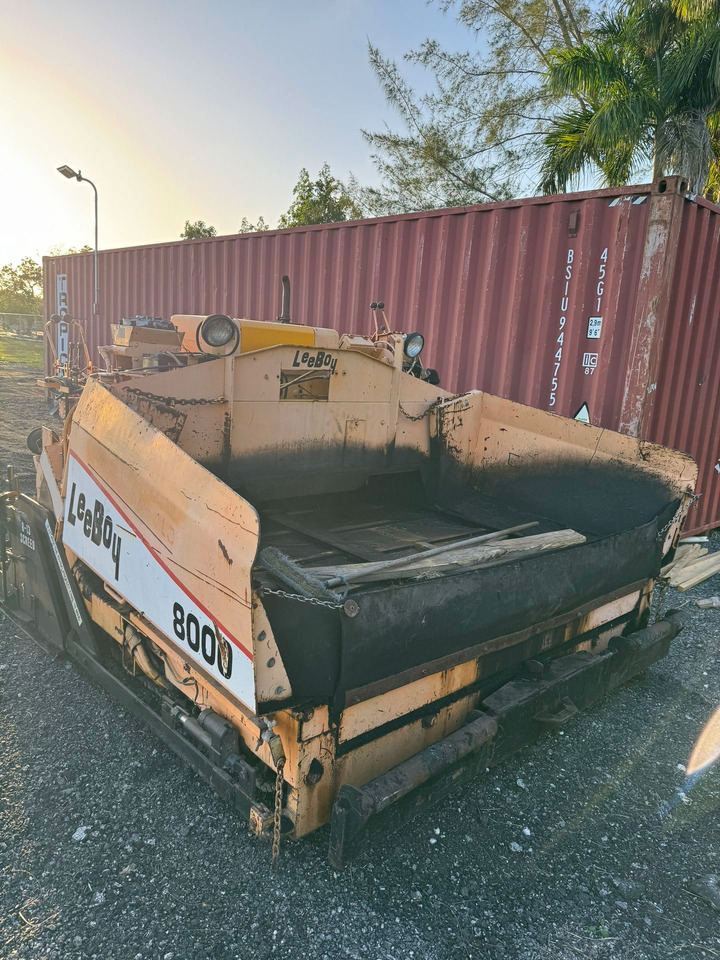 Leeboy 8000 - Asfaltni finišer: slika 3 Leeboy 8000 - Asfaltni finišer: slika 3