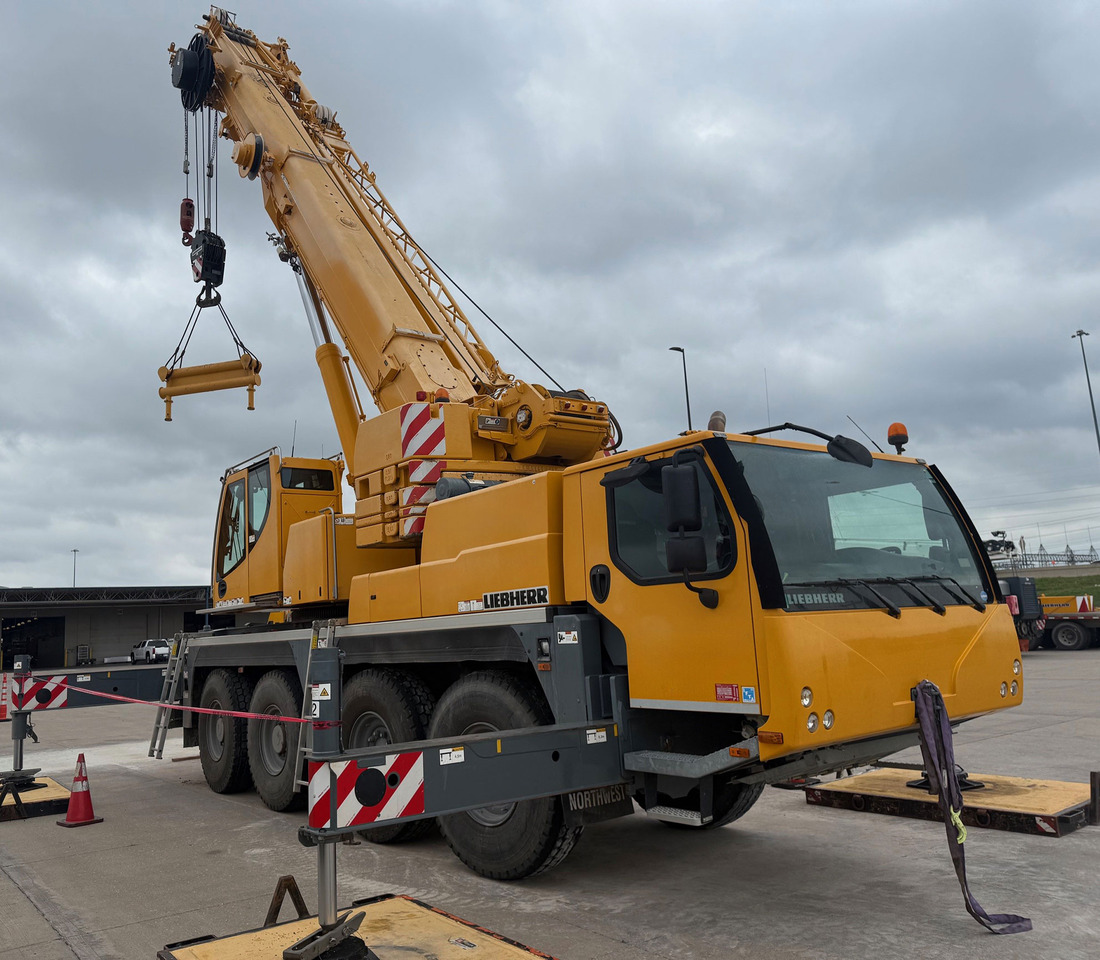 Liebherr LTM 1070-4.2 - Pokretni kran: slika 2 Liebherr LTM 1070-4.2 - Pokretni kran: slika 2