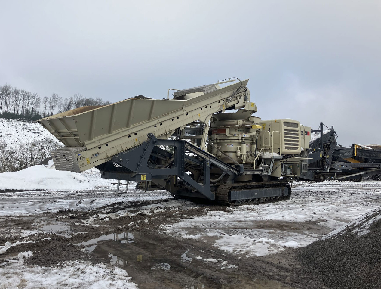 Metso LT300 HP - Konusna drobilica: slika 5 Metso LT300 HP - Konusna drobilica: slika 5