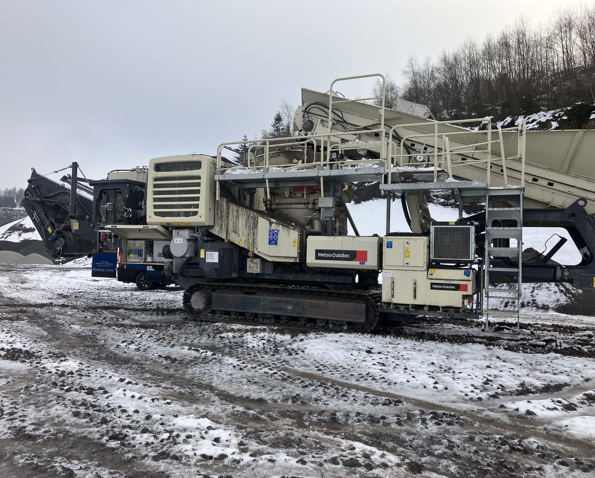 Metso LT300 HP - Konusna drobilica: slika 4 Metso LT300 HP - Konusna drobilica: slika 4