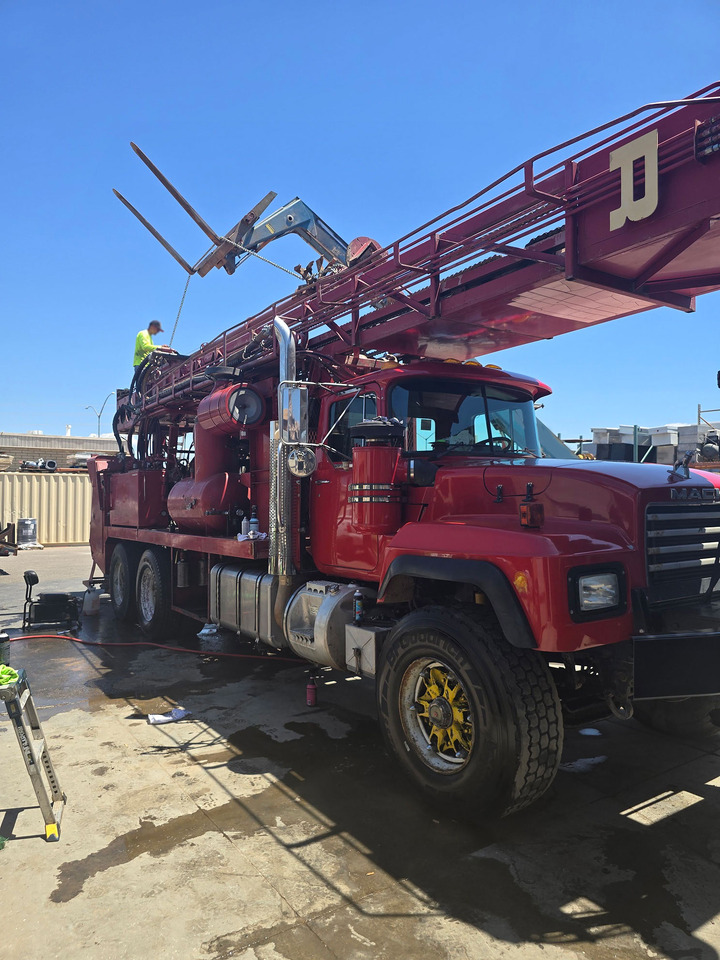 Reichdrill T690W - Veliki kamon za bušenje: slika 1 Reichdrill T690W - Veliki kamon za bušenje: slika 1