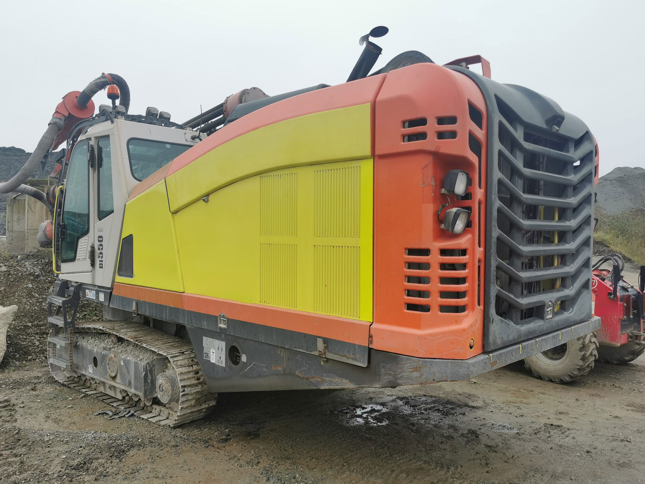 Sandvik DI550 - Veliki kamon za bušenje: slika 3 Sandvik DI550 - Veliki kamon za bušenje: slika 3