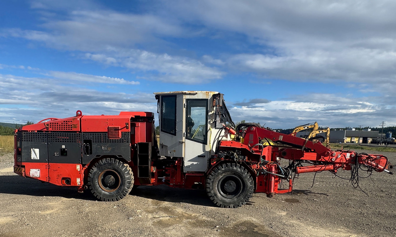 Sandvik DS411 - Mašina za usmereno bušenje: slika 1 Sandvik DS411 - Mašina za usmereno bušenje: slika 1