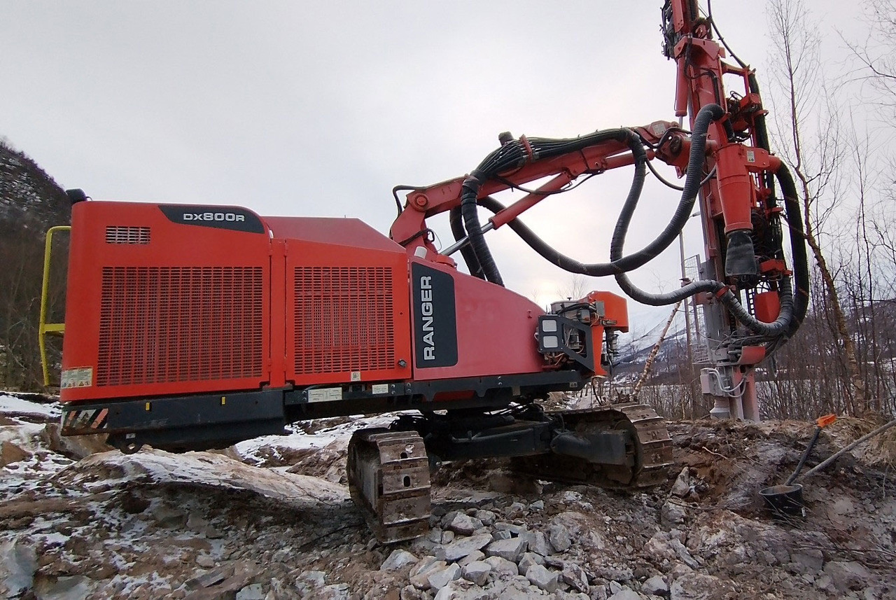 Sandvik DX800R - Veliki kamon za bušenje: slika 3 Sandvik DX800R - Veliki kamon za bušenje: slika 3