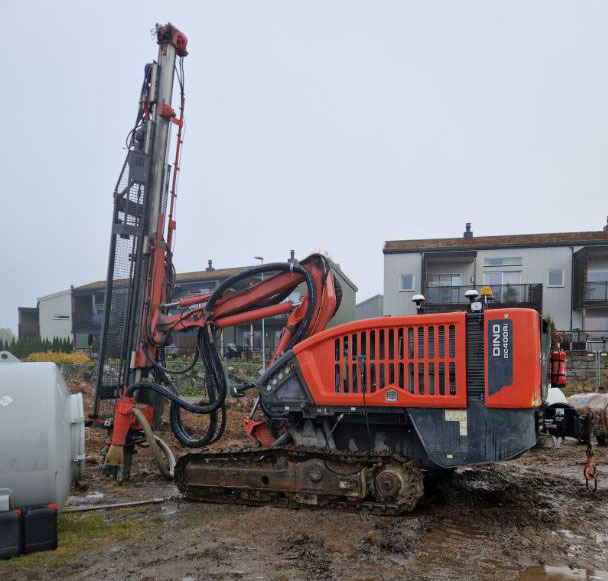 Sandvik Dino DC400Ri - Veliki kamon za bušenje: slika 3 Sandvik Dino DC400Ri - Veliki kamon za bušenje: slika 3