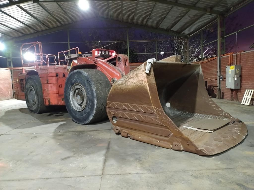 Sandvik LH517 - Rudarska mašina: slika 1 Sandvik LH517 - Rudarska mašina: slika 1
