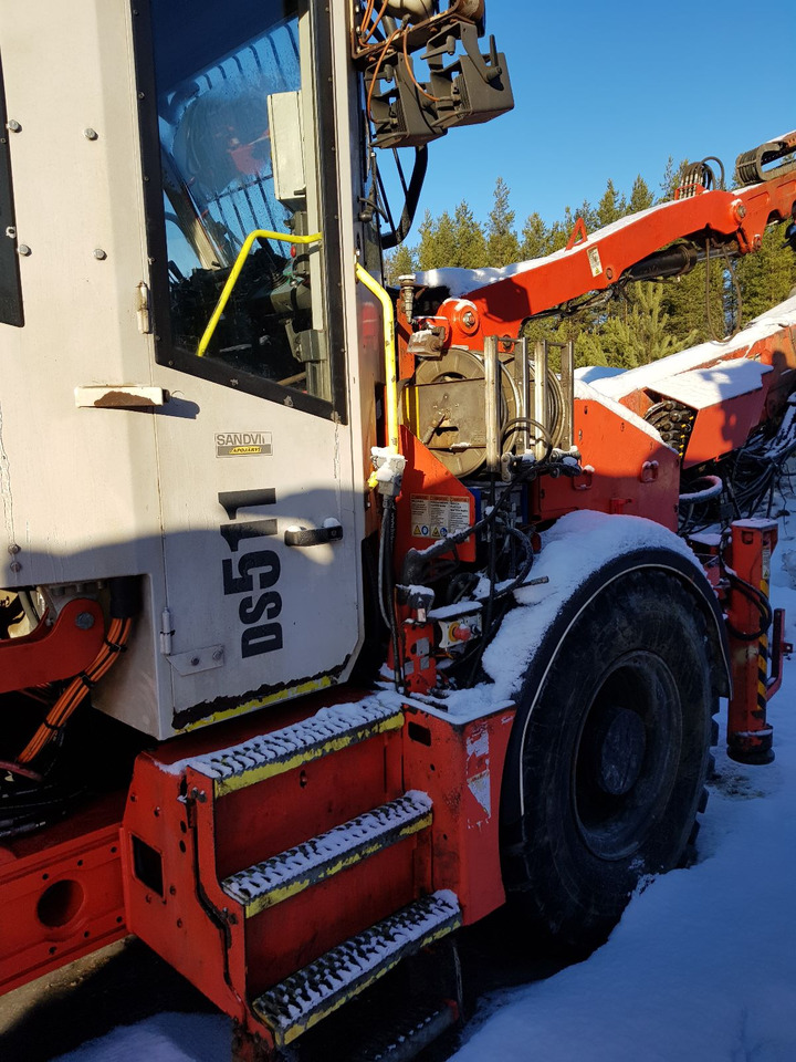 Sandvik Robolt DS511 - Rudarska mašina: slika 4 Sandvik Robolt DS511 - Rudarska mašina: slika 4