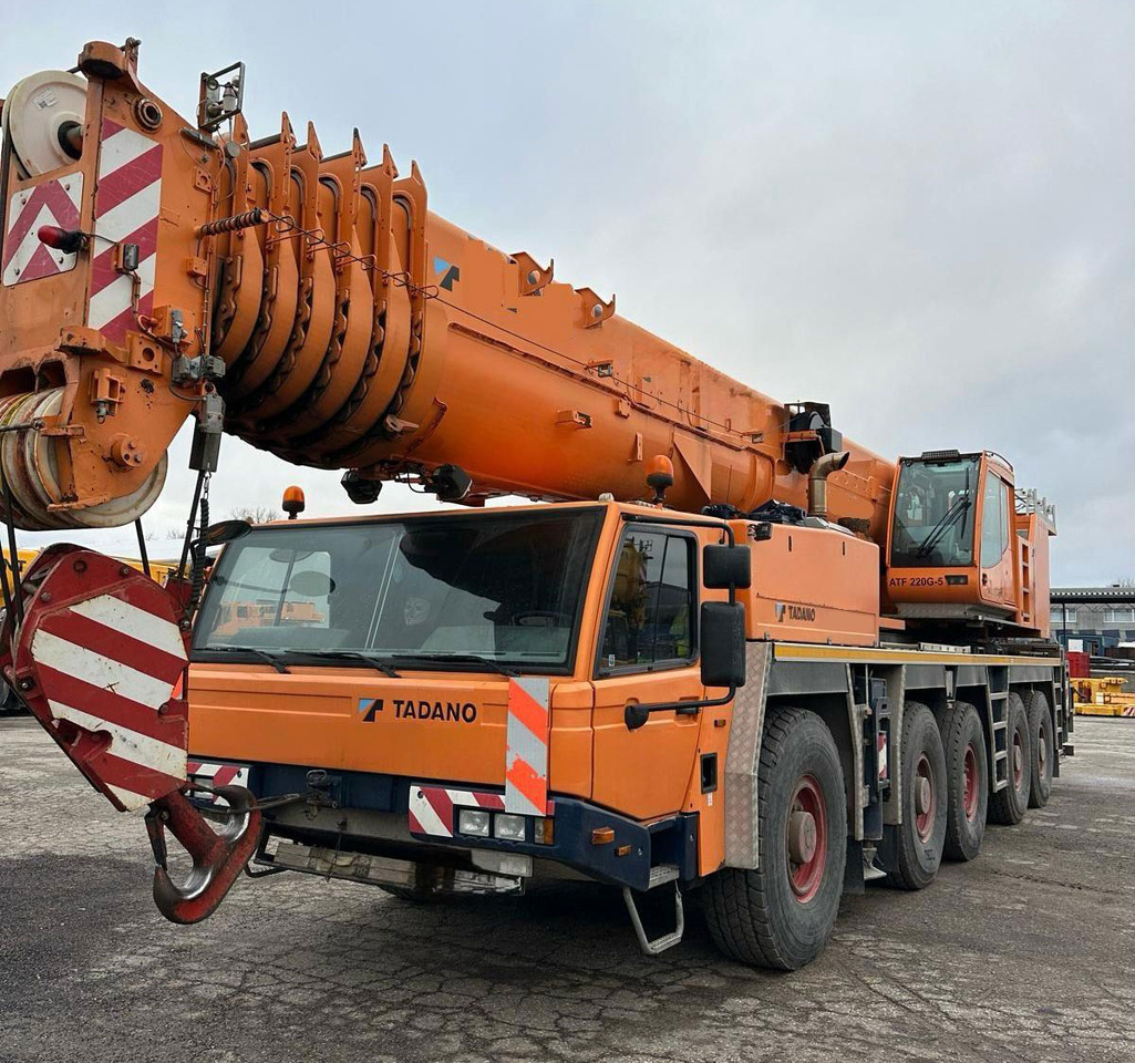 Tadano Faun ATF 220G-5 - Pokretni kran: slika 1 Tadano Faun ATF 220G-5 - Pokretni kran: slika 1