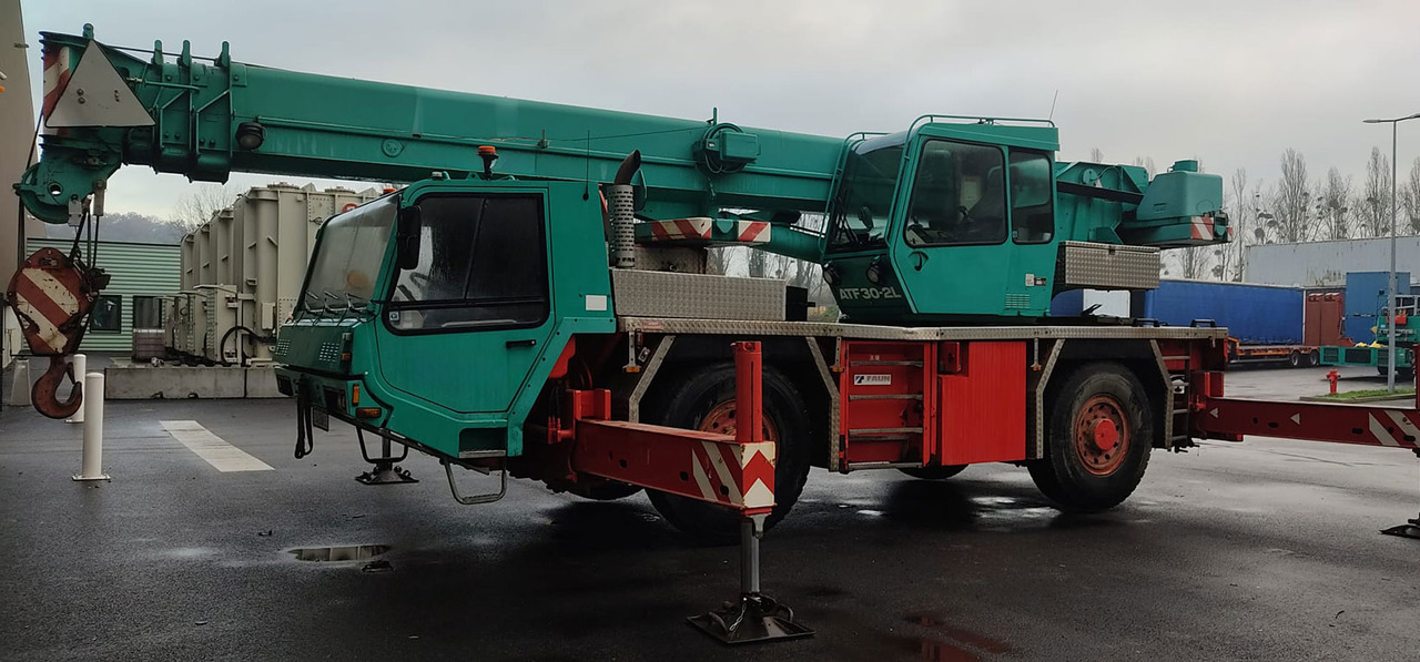 Tadano Faun ATF 30-2L - Pokretni kran: slika 1 Tadano Faun ATF 30-2L - Pokretni kran: slika 1