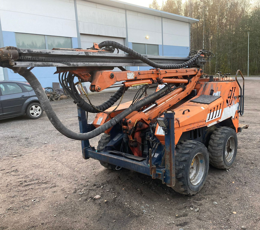 Tamrock Commando 120R - Veliki kamon za bušenje: slika 1 Tamrock Commando 120R - Veliki kamon za bušenje: slika 1