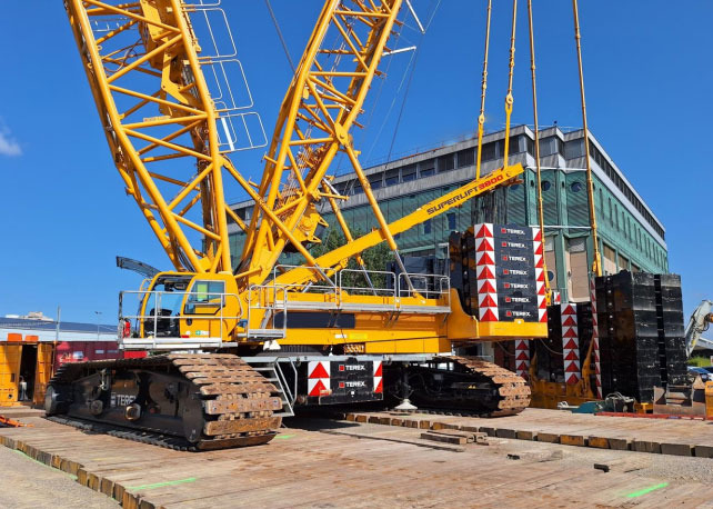 Terex Demag CC 3800-1 - Kran guseničar: slika 2 Terex Demag CC 3800-1 - Kran guseničar: slika 2