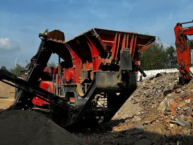 Terex Finlay I-120RS - Udarna drobilica: slika 4 Terex Finlay I-120RS - Udarna drobilica: slika 4