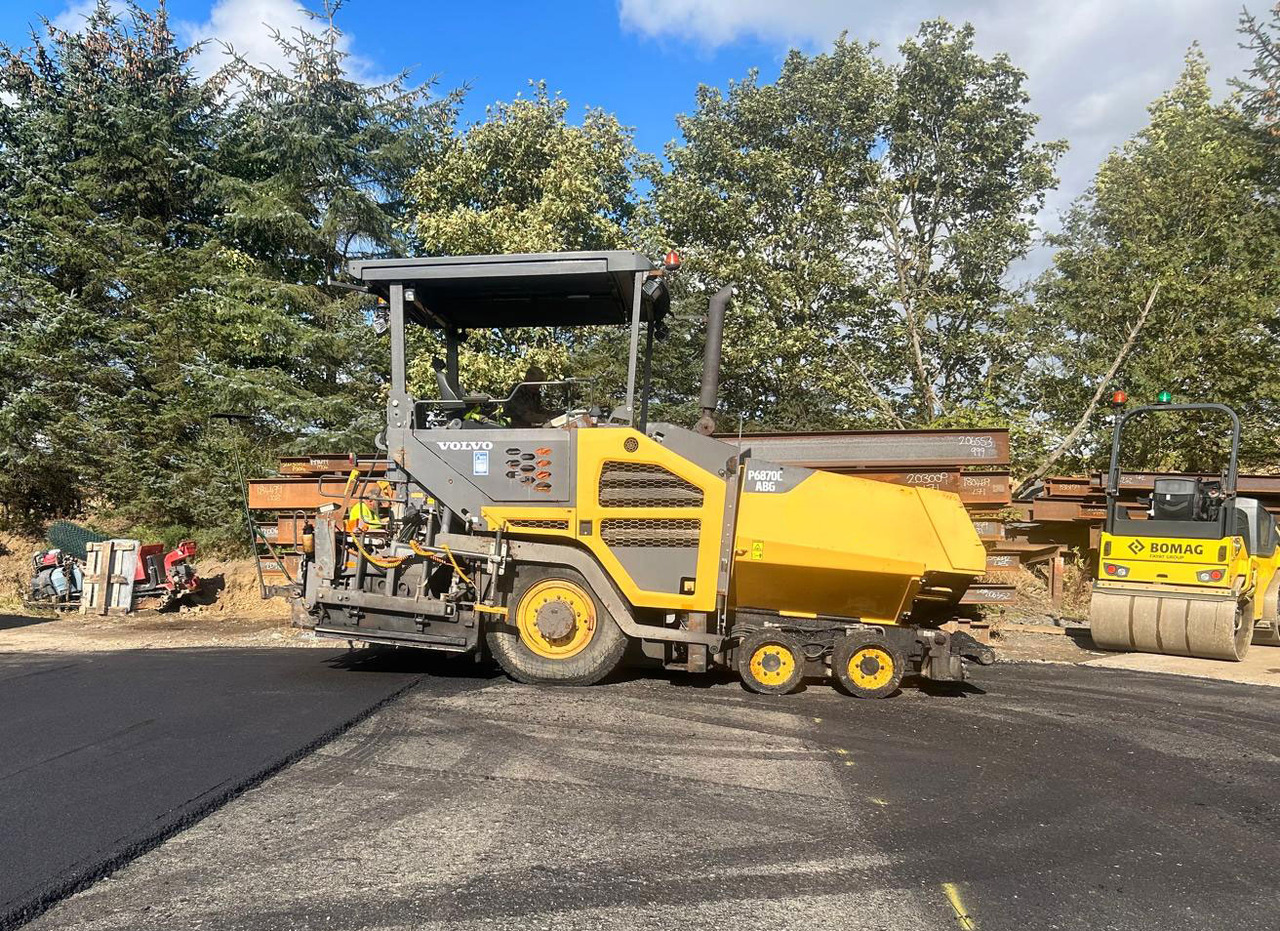 Volvo ABG P6870C - Asfaltni finišer: slika 1 Volvo ABG P6870C - Asfaltni finišer: slika 1