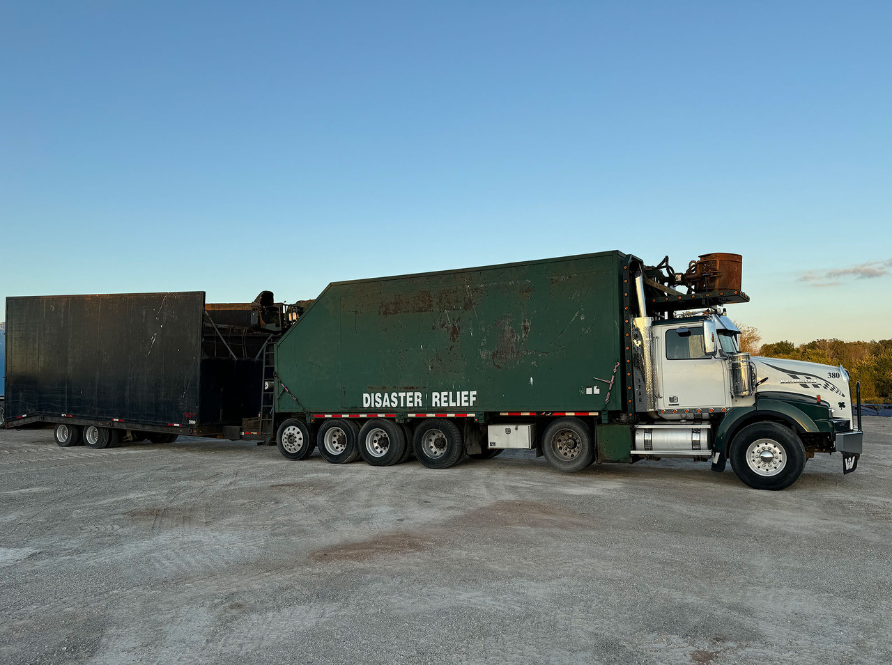 Western Star W4900 SB - Kamion za smeće: slika 1 Western Star W4900 SB - Kamion za smeće: slika 1