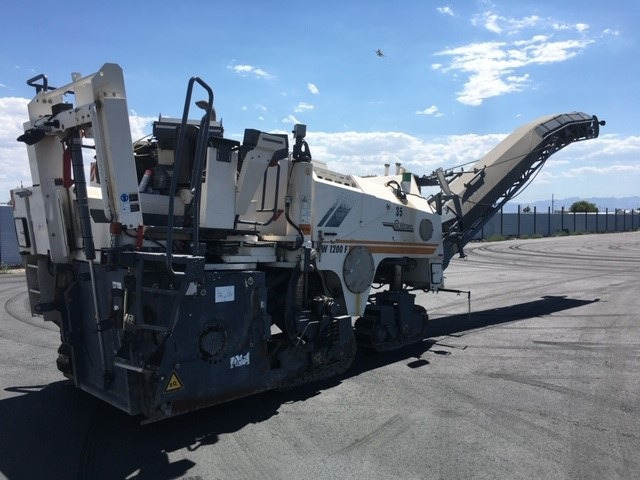 Wirtgen W 1200 F - Hladni planer: slika 1 Wirtgen W 1200 F - Hladni planer: slika 1