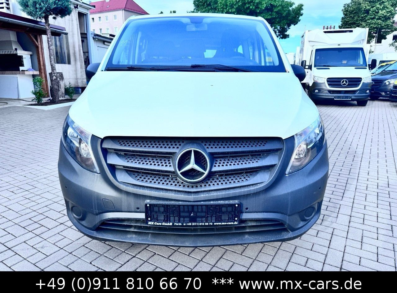 Mercedes-Benz Vito 110 CDi Tourer extralang 9 Sitze Bus Klima - Putnički kombi: slika 2 Mercedes-Benz Vito 110 CDi Tourer extralang 9 Sitze Bus Klima - Putnički kombi: slika 2