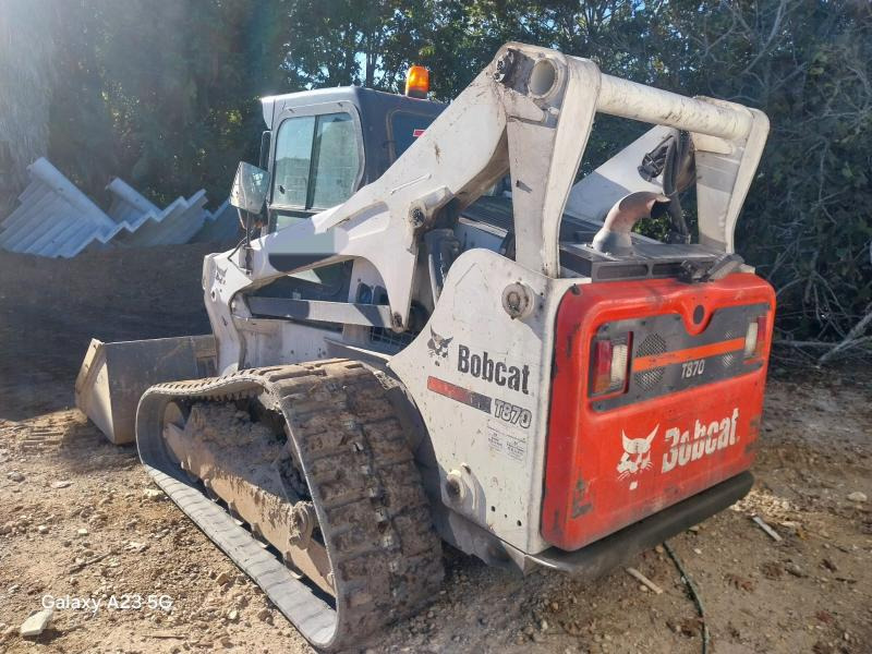 BOBCAT T870 - Kompaktni utovarivač guseničar: slika 2 BOBCAT T870 - Kompaktni utovarivač guseničar: slika 2
