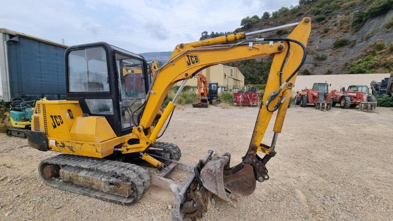 JCB 3.5T - Mini bager: slika 2 JCB 3.5T - Mini bager: slika 2