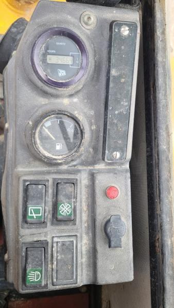 JCB 3.5T - Mini bager: slika 4 JCB 3.5T - Mini bager: slika 4