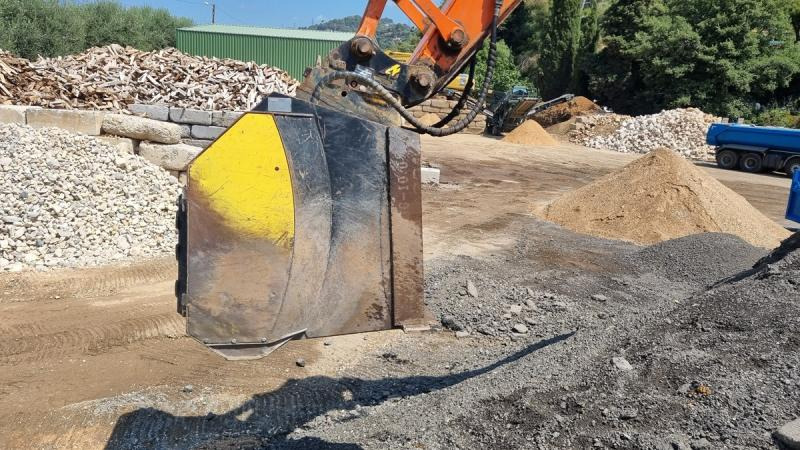 REMU POUR PELLE 15T - Kašika za sortiranje za Građevinska mašina: slika 2 REMU POUR PELLE 15T - Kašika za sortiranje za Građevinska mašina: slika 2
