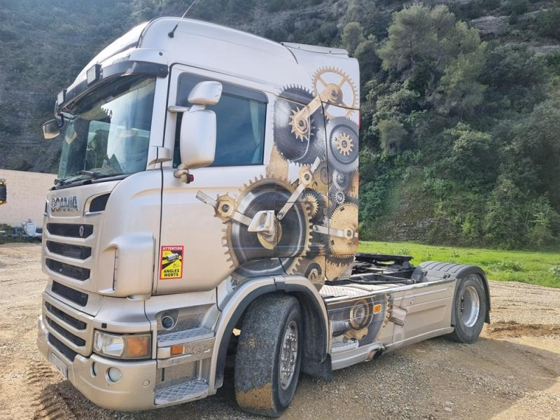 Tegljač Scania v8 560cv: slika 1